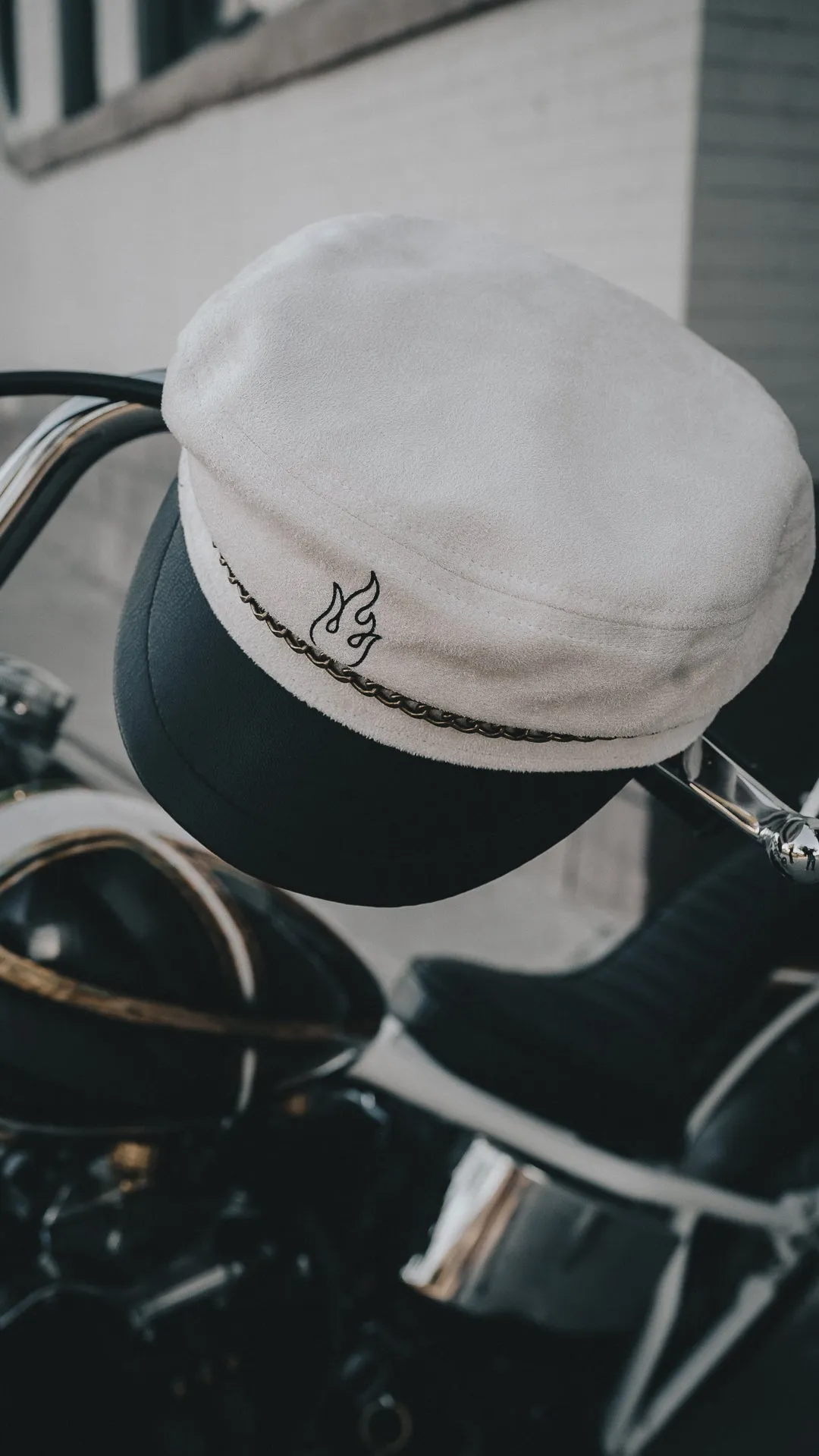 Flameraiser Captain Hat - White Suede