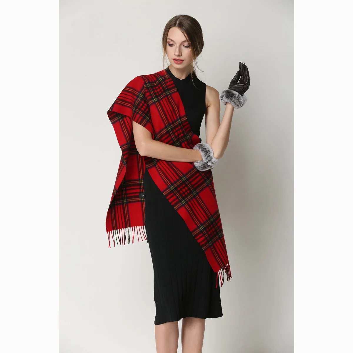 Ugg 100% Wool Scarf Check Red and Navy